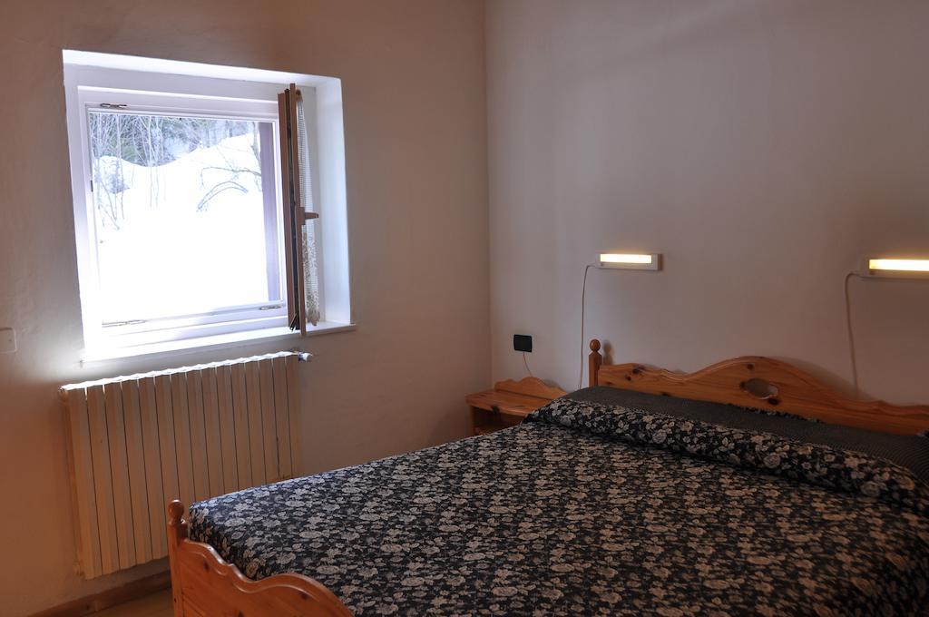 Casa Alpina Dobbiaco Ξενοδοχείο Δωμάτιο φωτογραφία