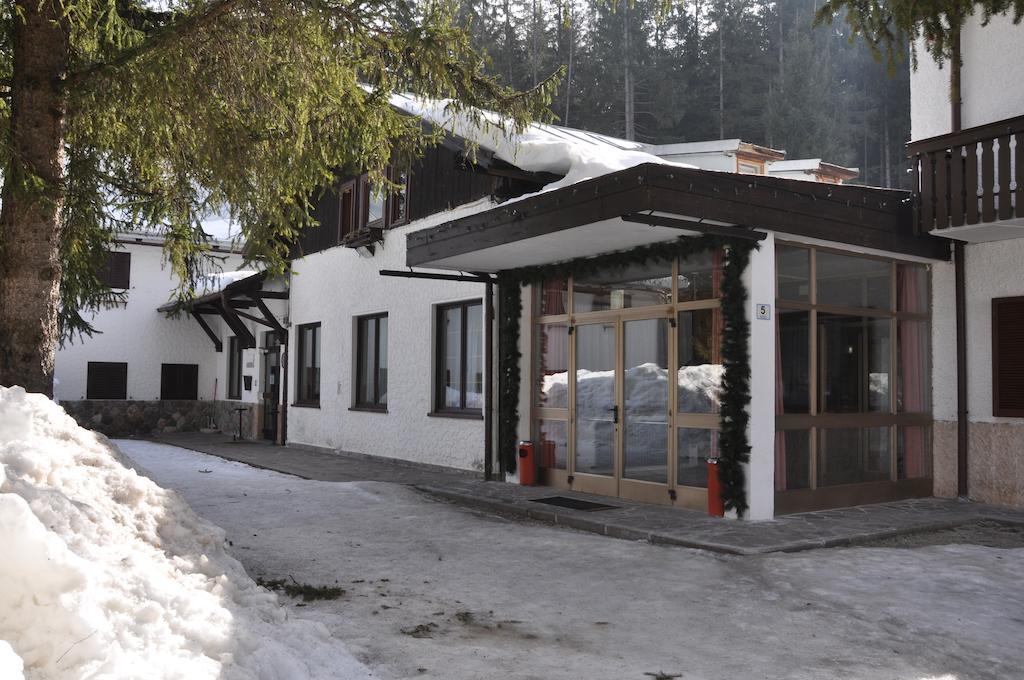 Casa Alpina Dobbiaco Ξενοδοχείο Εξωτερικό φωτογραφία
