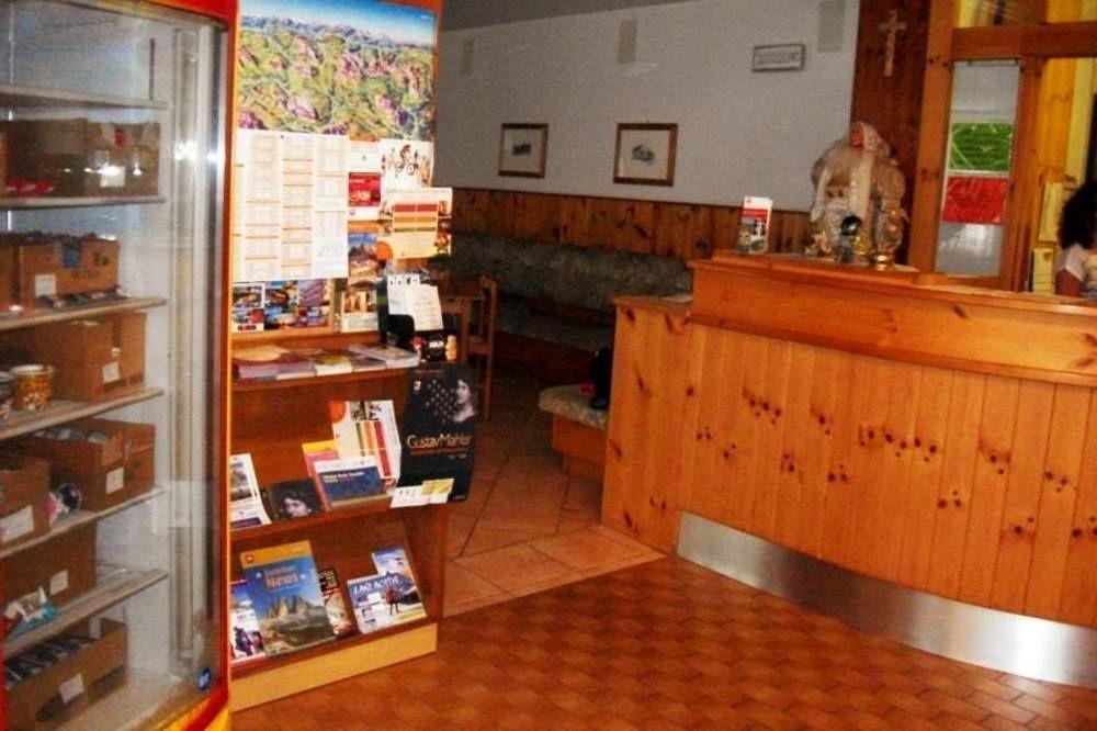Casa Alpina Dobbiaco Ξενοδοχείο Εξωτερικό φωτογραφία